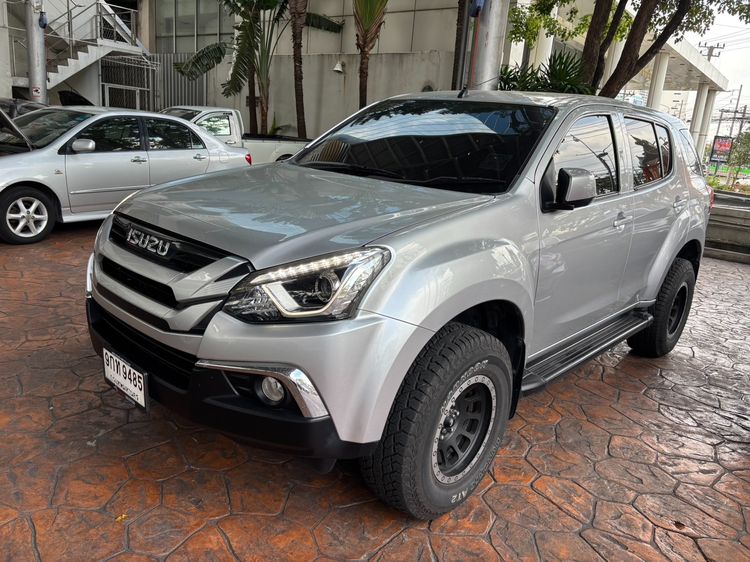 Isuzu MU-X 2019 1.9 Utility-car ดีเซล ไม่ติดแก๊ส เกียร์อัตโนมัติ เทา รูปที่ 3