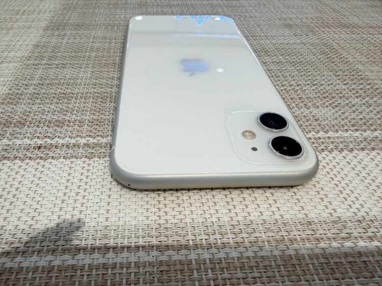 iPhone 11 สีขาว 128gb รูปที่ 4