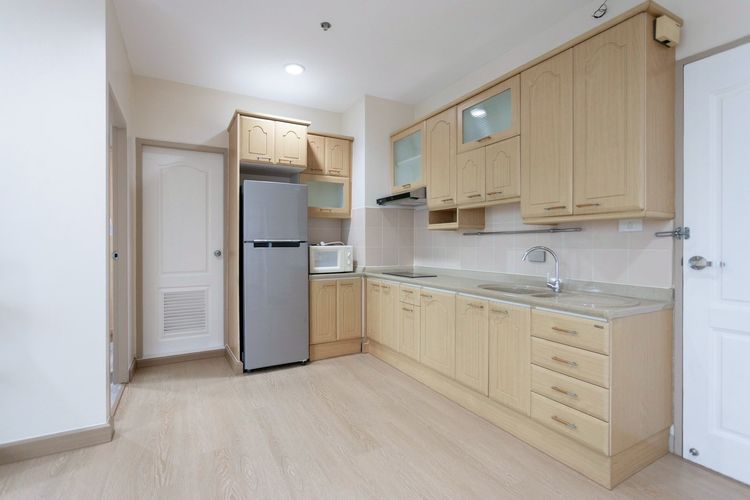 อื่นๆ ไม่อนุญาต ตกแต่งครบ ให้เช่าคอนโดสาทรเฮ้าส์ Sathorn House 65 ตร.ม. 2 ห้องนอน 2 ห้องน้ำ เฟอร์นิเจอร์ครบ รูปที่ 4