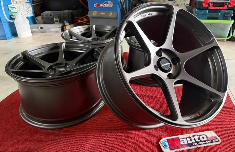 อะลูมิเนียมอัลลอย 17" อื่นๆ ล้อแม็กP1 สไตล์ฟรัช 17x9 4x100 ET30 สีเทากัล สวยงาม