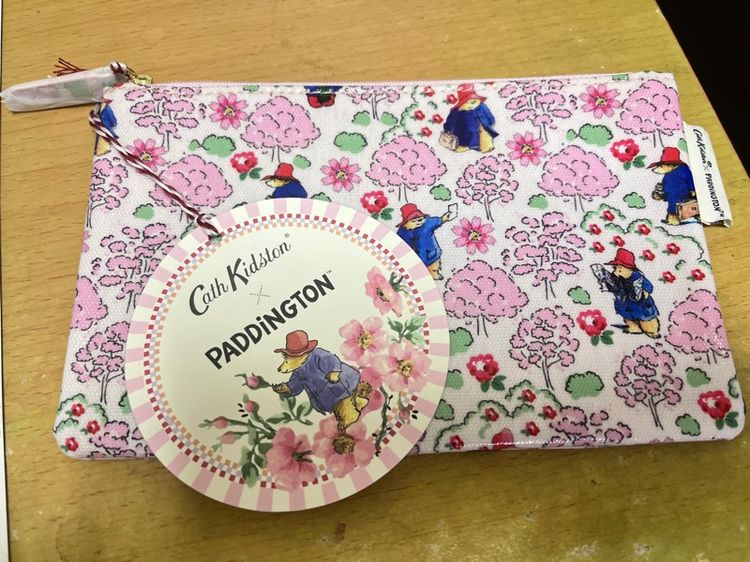 กระเป๋าสตางค์Cath Kidston