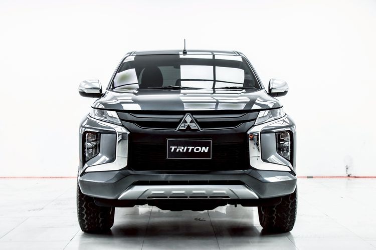 Mitsubishi Triton 2022 2.4 GLS Plus Pickup ดีเซล ไม่ติดแก๊ส เกียร์ธรรมดา เทา รูปที่ 4