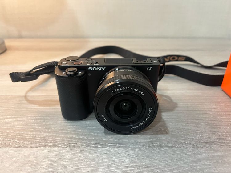 ส่งต่อ Sony ZV-E10 พร้อมเลนส์ Kit 16-50mm สภาพดี อุปกรณ์ครบยกกล่อง รูปที่ 2