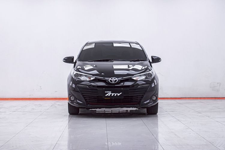 Toyota Yaris ATIV 2019 1.2 S Sedan เบนซิน ไม่ติดแก๊ส เกียร์อัตโนมัติ ดำ รูปที่ 4