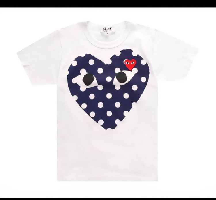 ขาว แขนสั้น เสื้อทีเชิ้ต อื่นๆ เสื้อยืด GoM Play ใหม่ มือ1 แท้จากญี่ปุ่น