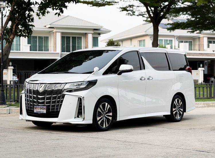 Toyota Alphard 2022 2.5 S C-Package Utility-car เบนซิน ไม่ติดแก๊ส เกียร์อัตโนมัติ ขาว