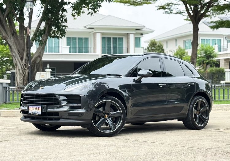 รถ Porsche Macan 2.0 Turbo PDK สี เทา