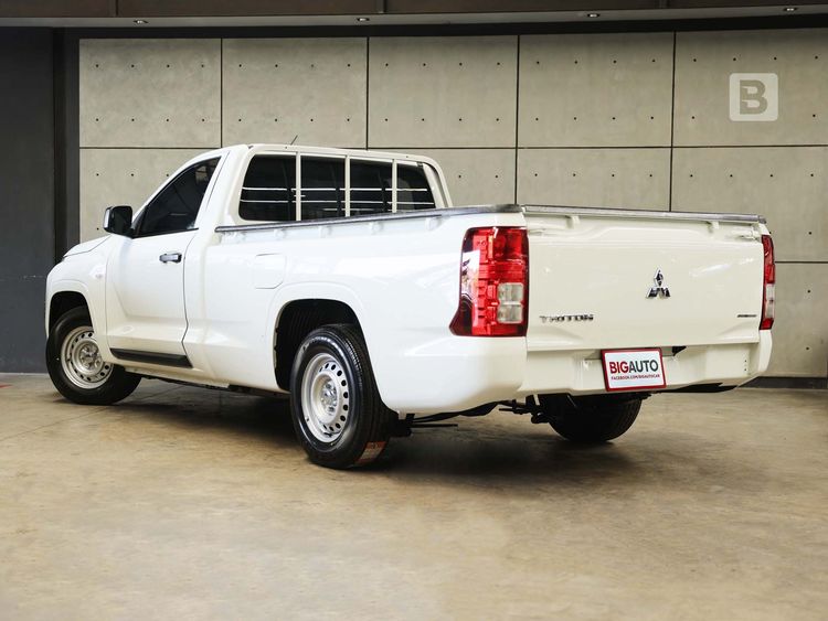 Mitsubishi Triton 2025 2.4 Pro Pickup ดีเซล ไม่ติดแก๊ส เกียร์ธรรมดา ขาว รูปที่ 4