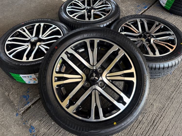 15" Mitsubishi Attrage 15 นิ้ว Top 🔥