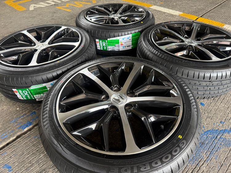 HONDA CIVIC FE RS EHEV ขอบ 18 นิ้ว TOP🔥 รูปที่ 3