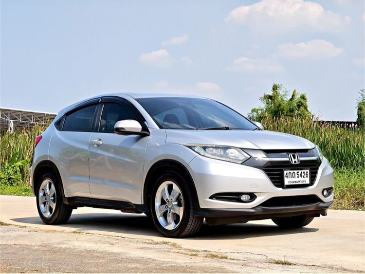 รถ Honda HR-V 1.8 E สี เทา
