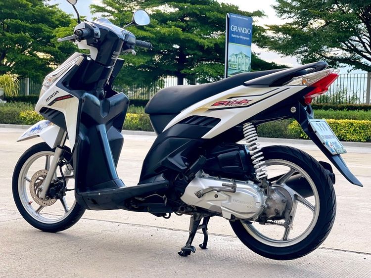 ขาย Honda Click 110i ปี2008 ตัวท๊อปล้อแม็ก รถที่บ้านใช้เองครับ เครื่องดีมาก ขับนิ่มครับ ภาษี68 รูปที่ 6