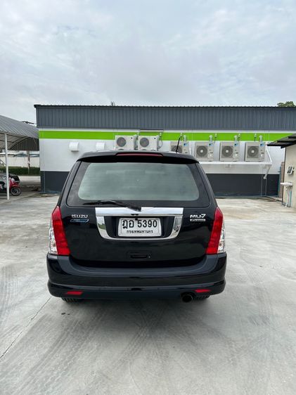 Isuzu MU-7 2010 3.0 Super Platinum Utility-car ดีเซล NGV เกียร์อัตโนมัติ ดำ รูปที่ 3