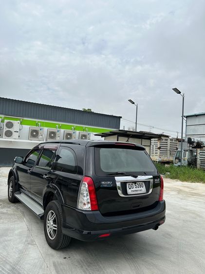 Isuzu MU-7 2010 3.0 Super Platinum Utility-car ดีเซล NGV เกียร์อัตโนมัติ ดำ รูปที่ 4