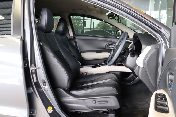Honda HR-V 2021 1.8 EL Utility-car เบนซิน ไม่ติดแก๊ส เกียร์อัตโนมัติ เทา รูปที่ 3