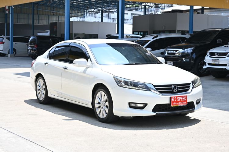 Honda Accord 2015 2.0 EL Sedan เบนซิน ไม่ติดแก๊ส เกียร์อัตโนมัติ ขาว รูปที่ 2