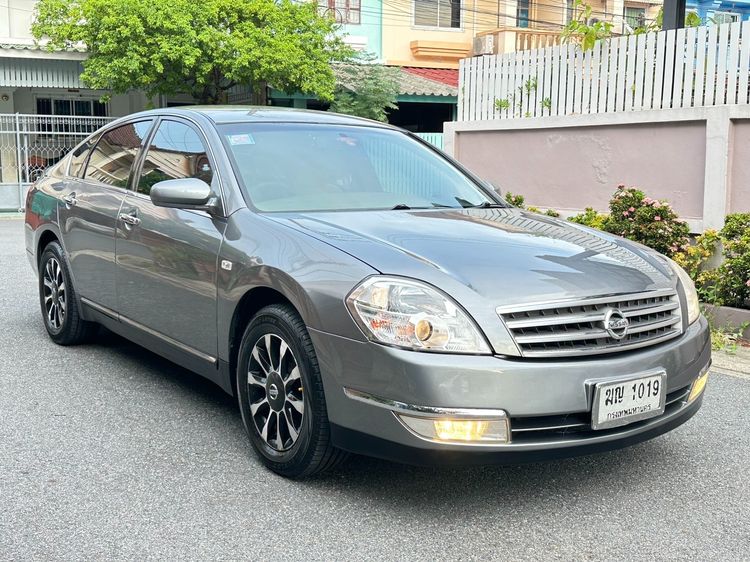 รถ Nissan Teana 2.0 200 JK สี เทา