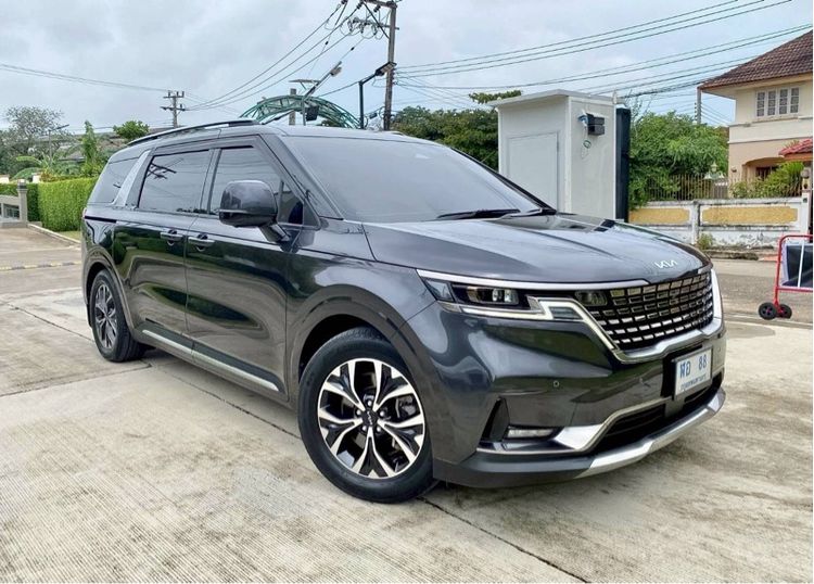 Kia Carnival 2023 2.2 SXL Van ดีเซล ไม่ติดแก๊ส เกียร์อัตโนมัติ เทา