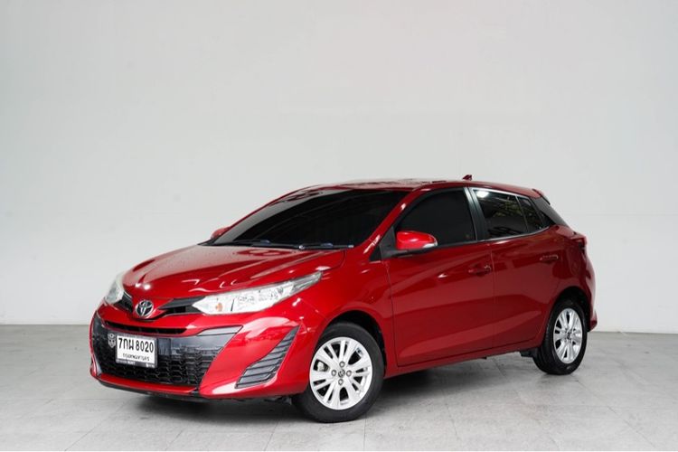 Toyota Yaris 2018 1.2 E Sedan เบนซิน ไม่ติดแก๊ส เกียร์อัตโนมัติ แดง