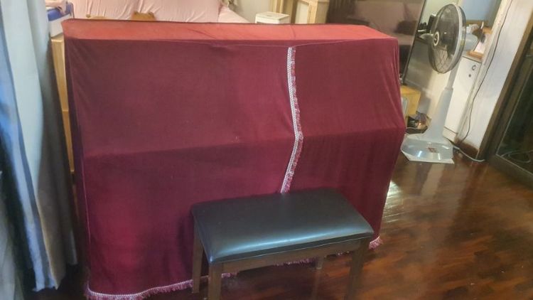 เปียโน Kawai สีดำ รุ่น CX 5HM PEP เลขเครื่อง 2260830 เป็นเปียโนที่ผลิตในปี 1996 เป็นยุคที่ขึ้นชื่อเรื่องคุณภาพเรื่องเสียง ความทนทาน คุ้มค่า รูปที่ 17