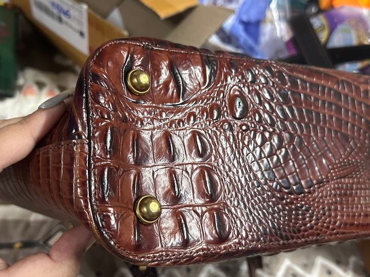 กระเป๋า แบรนด์Brahmin หนังแท้ลายจระเข้แท้ รูปที่ 7