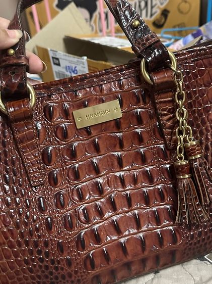 กระเป๋า แบรนด์Brahmin หนังแท้ลายจระเข้แท้ รูปที่ 9