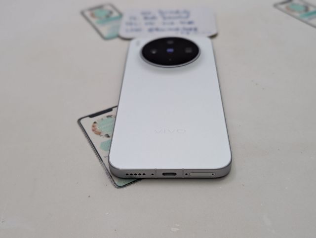 ขาย เทิร์น Vivo X300s Ram 16 Rom 512 เครื่องนอก สภาพสวย อุปกรณ์ครบยกกล่อง เพียง 22,590 บาท ครับ  รูปที่ 12
