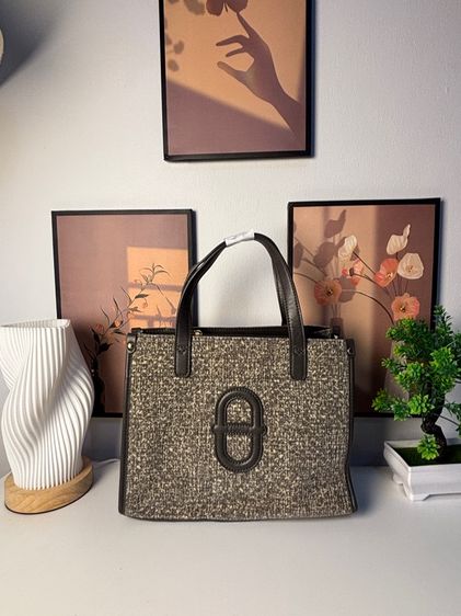 กระเป๋า Esquire ทรง Tote ลาย Tweed
