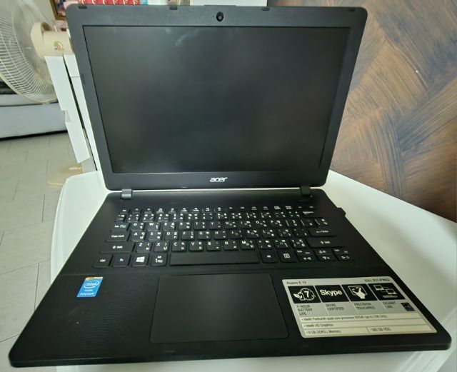 ขาย acer รุ่น aspire e13 8gb