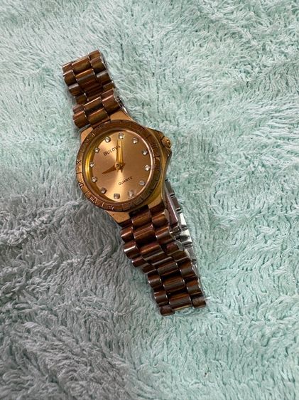 ทอง อื่นๆ นาฬิกาข้อมือผู้หญิง Bulova Quartz 