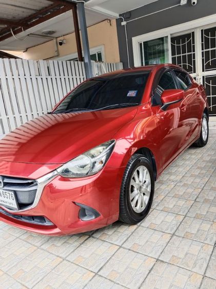 Mazda Mazda 2 2015 1.5 Skyactiv-D XD Sedan Sedan ดีเซล ไม่ติดแก๊ส เกียร์อัตโนมัติ แดง รูปที่ 2
