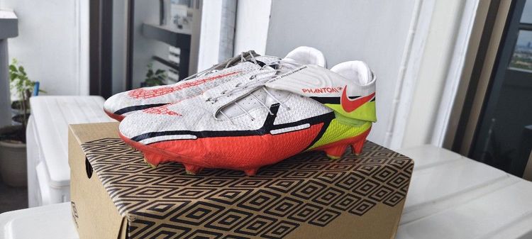 nike phantom GT academy 