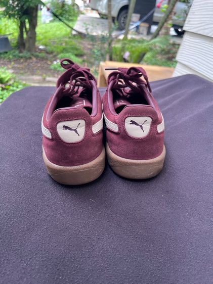 UK 9 | EU 43 1/3 | US 9.5 รองเท้าผ้าใบ puma palermo สีแดงเลือดหมู
