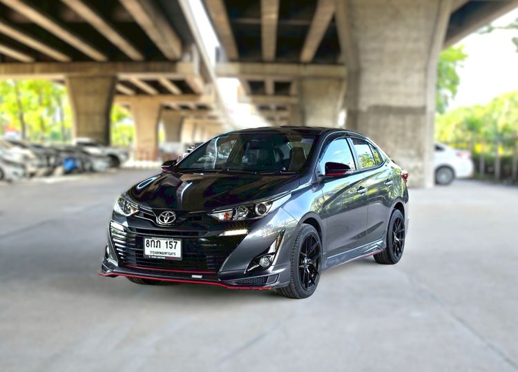 Toyota Yaris ATIV 2019 1.2 S Sedan เบนซิน ไม่ติดแก๊ส เกียร์อัตโนมัติ เทา
