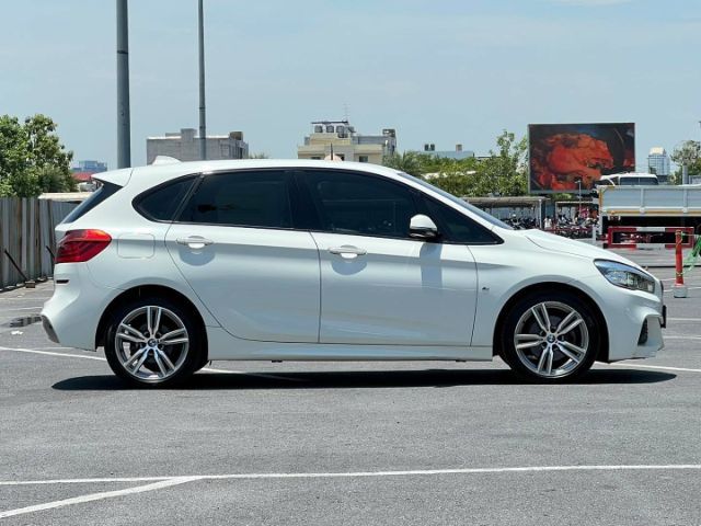 BMW รุ่นอื่นๆ 2017 รุ่นย่อยอื่นๆ Sedan เบนซิน ไม่ติดแก๊ส เกียร์อัตโนมัติ ขาว รูปที่ 3