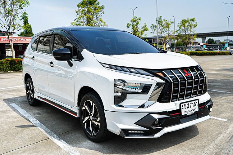 Mitsubishi Xpander 2023 1.5 GT Utility-car เบนซิน ไม่ติดแก๊ส เกียร์อัตโนมัติ ขาว รูปที่ 3