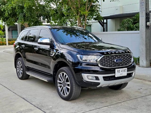 Ford Everest 2018 2.0 Titanium Plus ดีเซล เกียร์อัตโนมัติ ดำ