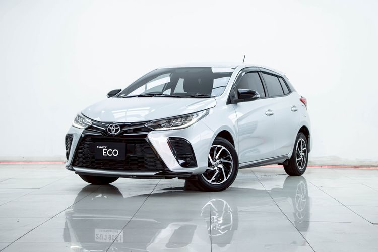 รถ Toyota Yaris 1.2 Sport สี เทา