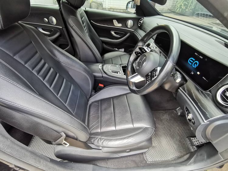 Mercedes-Benz E-Class 2021 E300e 2.0 Exclusive Sedan ปลั๊กอินไฮบริด (PHEV) ไม่ติดแก๊ส เกียร์อัตโนมัติ ดำ รูปที่ 3