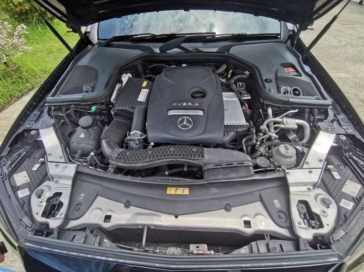 Mercedes-Benz E-Class 2021 E300e 2.0 Exclusive Sedan ปลั๊กอินไฮบริด (PHEV) ไม่ติดแก๊ส เกียร์อัตโนมัติ ดำ รูปที่ 4