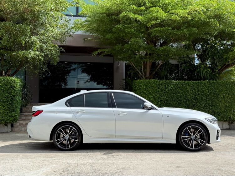 BMW Series 3 2021 330e Sedan āļāļĨāļąāđāļāļāļīāļāđāļŪāļāļĢāļīāļ (PHEV) āđāļĄāđāļāļīāļāđāļāđāļŠ āđāļāļĩāļĒāļĢāđāļāļąāļāđāļāļĄāļąāļāļī āļāļēāļ§ āļĢāļđāļāļāļĩāđ 2