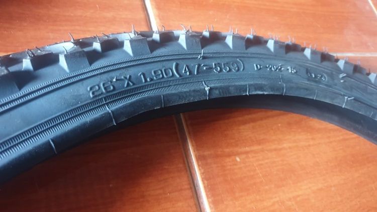 ยางนอกจักรยาน DESTONE

26×1.90 รูปที่ 2