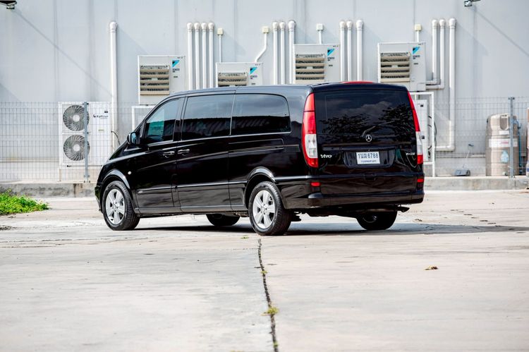 Mercedes-Benz V-Class 2013 Vito Utility-car ดีเซล เกียร์อัตโนมัติ ดำ รูปที่ 4