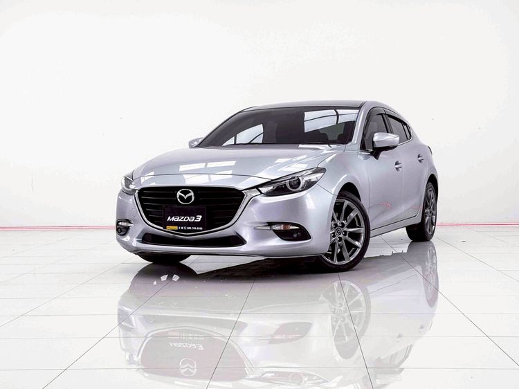 รถ Mazda Mazda3 2.0 S Sports สี เทา