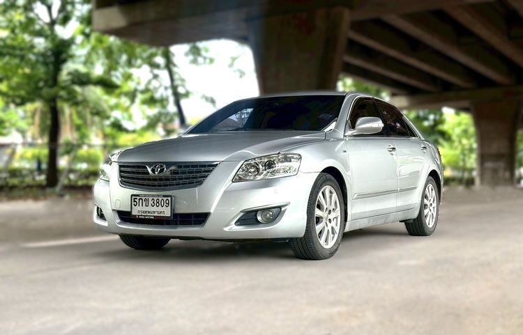 รถ Toyota Camry 2.4 V สี เทา