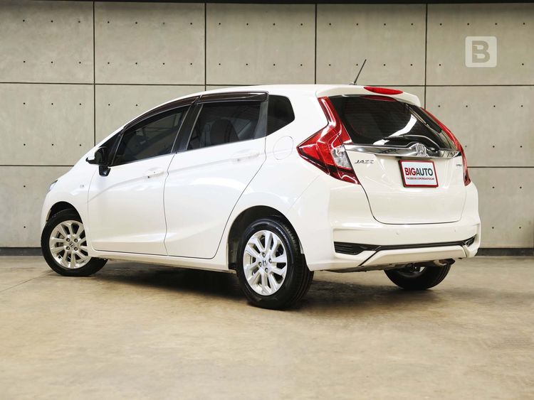 Honda Jazz 2021 1.5 V Plus i-VTEC Sedan เบนซิน ไม่ติดแก๊ส เกียร์อัตโนมัติ ขาว รูปที่ 4