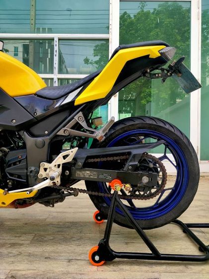 Kawasaki Z300 รถปี 2015 รูปที่ 5
