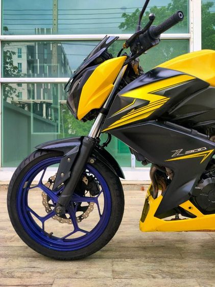 Kawasaki Z300 รถปี 2015 รูปที่ 3