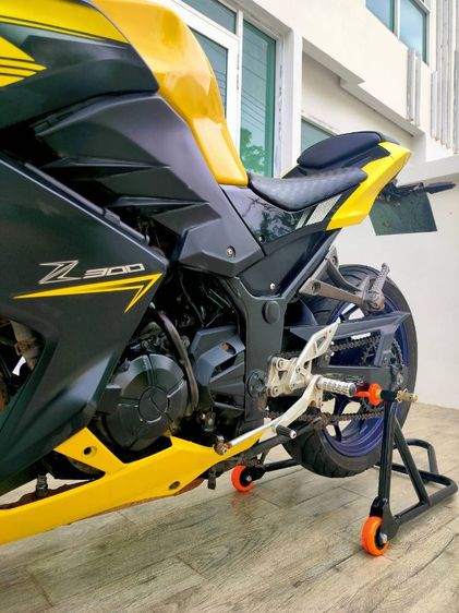 Kawasaki Z300 รถปี 2015 รูปที่ 4