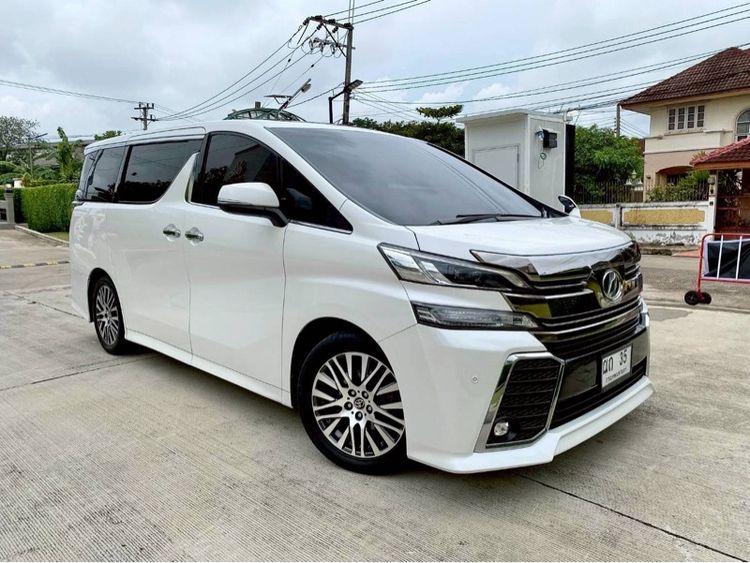 Toyota Alphard 2016 2.5 SC Van เบนซิน ไม่ติดแก๊ส เกียร์อัตโนมัติ ขาว